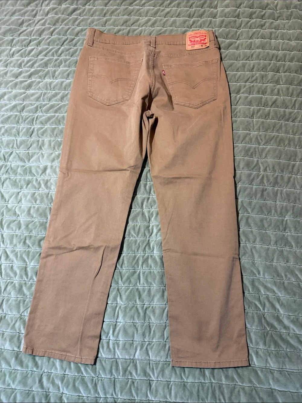 Levi's 541 36x32 tan relaxed-fit jeans with red tab
